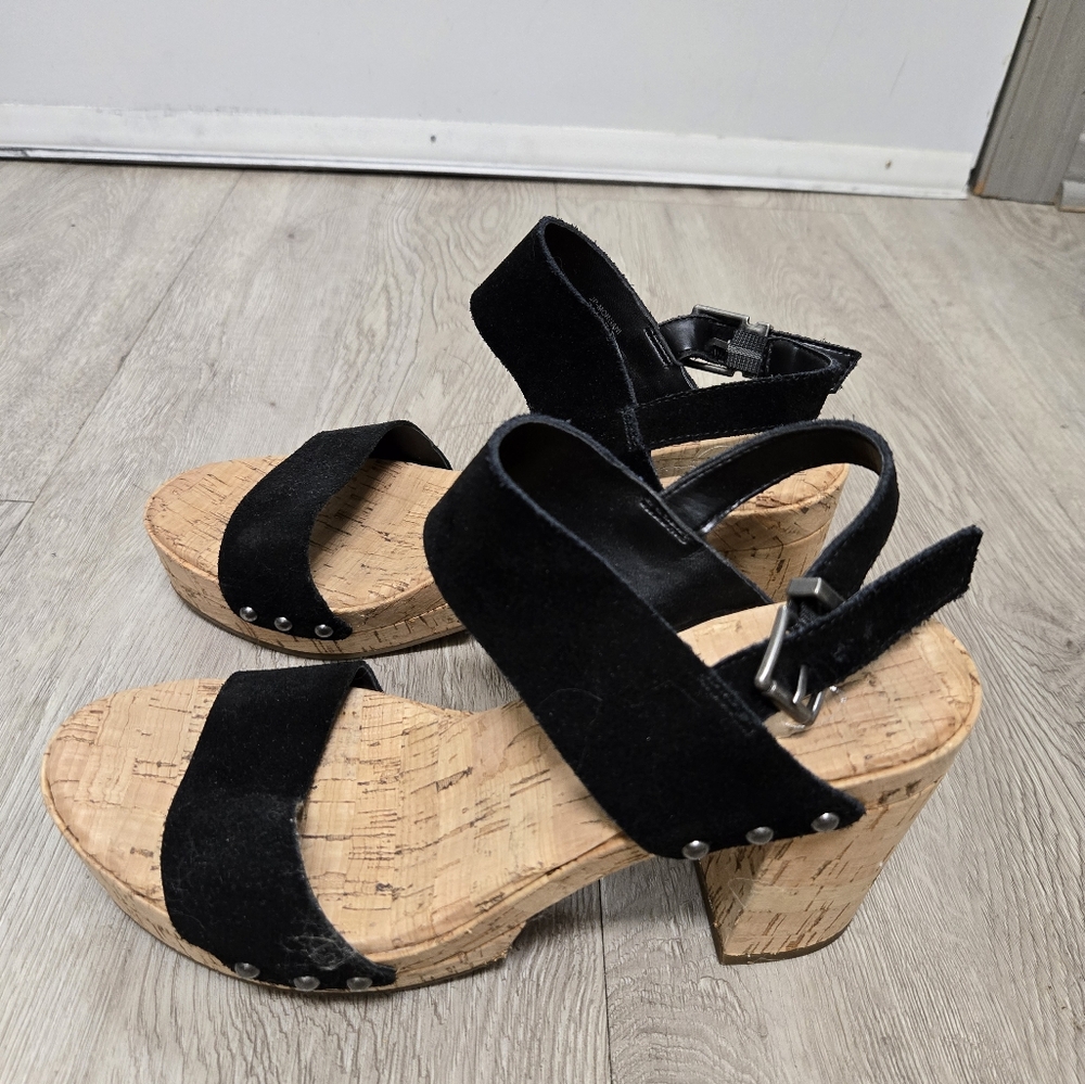 Jessica Simpson black strap  sandals